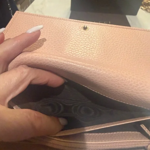 Gucci GG Marmont Gold Butterfly w/crystals wallet Pink (Rare) Like New box dust - Picture 8 of 15